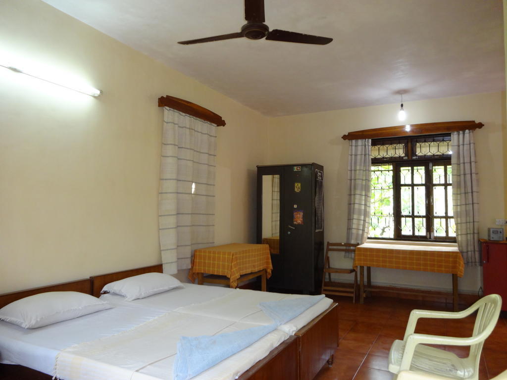 קנדולים Pinto Guest House חדר תמונה